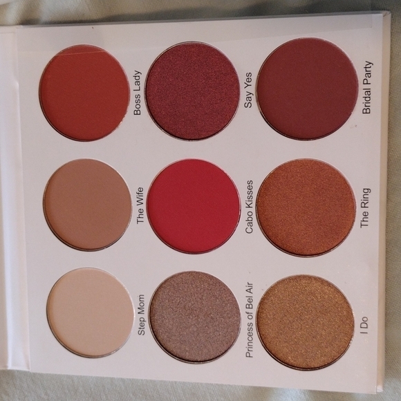 # GIVE THEM LALA Beauty.... eyes shadow pallette The Grown Woman palette - Picture 4 of 4
